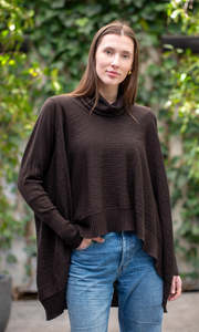 Products: Country Laine - The Nest Top