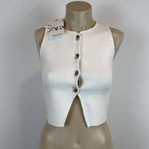 30 Under: Zara Crop Top - S