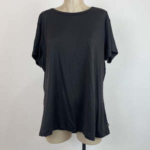 Curve: Macpac Tee - 18