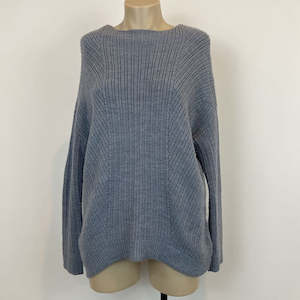 Jumpers: Max Jumper - M