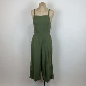 Jumpsuits Playsuits: Old Navy Jumpsuit - XS