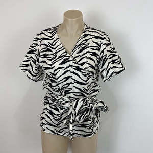 New Zealand Designers: Harrie & Sam Top - S