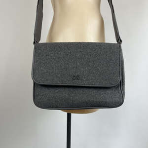 Delete: Country Road Bag