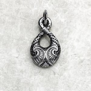 Frontpage: Maori Twist Pendant Jewellery