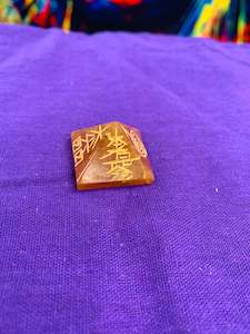 BOHO NATURAL STONE PYRAMID  # 12214