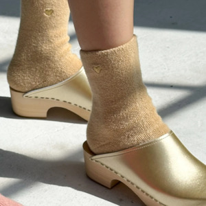 Le Bon Shoppe: Cloud Socks - French Vanilla + Gold Heart