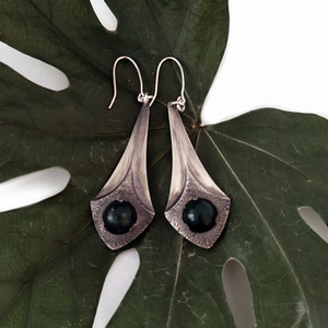 Products: Silver Lanterns Earrings with Pounamu