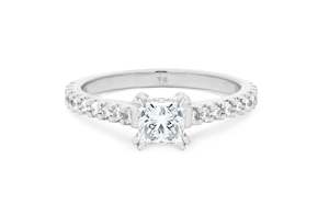 Engagement Rings: Belle: Princess Cut Diamond Solitaire Ring