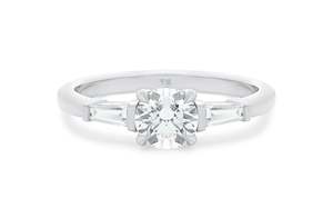 Engagement Rings: Fino: Brilliant Cut Diamond Three Stone Ring