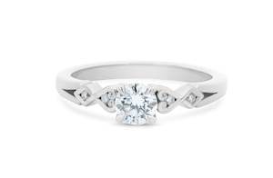 Baile: Brilliant Cut Diamond Solitaire Ring