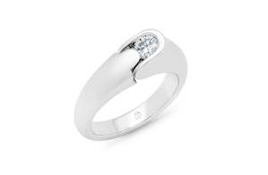 Jigsawd: Brilliant Cut Diamond Solitaire Ring