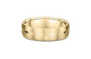 Single Groove Band in Gold