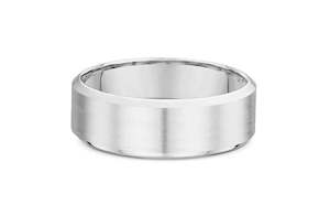 Bevel Edge Band in Platinum