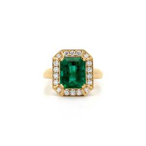 Ready To Ship Rings: Emerald and Diamond Halo Ring in Yellow Gold | 3.90ctw