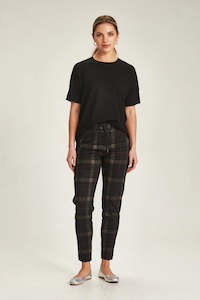 Sills: SILLS KO CHECK JOGGER - BLACK CHECK