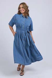 Elm: ELM RIVER DENIM DRESS - MID BLUE WASH