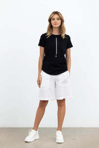 Womens Tees: STYLE X LAB SCENE STEALER TEE - BLACK/WHITE PRINT