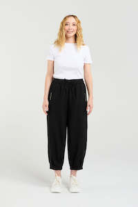 Womens Pants: SEDUCE NOVA PANT - BLACK
