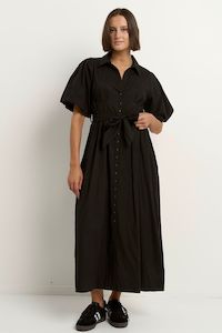 Among The Brave: AMONG THE BRAVE DUSK PUFF SHORT SLEEVE COLLARED MAXI DRESS - BLACK