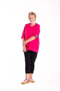 Deanne Hobbs: JELLICOE BOX TEE - PINK