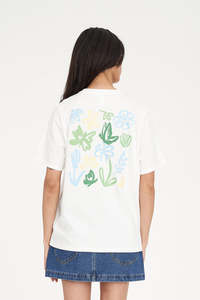 Womens Tees: HUFFER CLASSIC TEE 170/MATISSE - CHALK