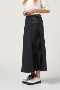 MADLY SWEETLY NOVA SKIRT - BLACK