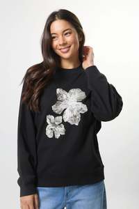 STELLA + GEMMA ESSENTIAL SWEAT - BLACK COCOA BLOOMS