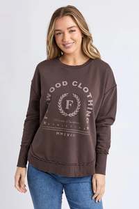 Foxwood 1: FOXWOOD MEDALION CREW - COFFEE BEAN