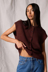 Vogue Cardigans Sweaters: SILENT THEORY ELARA VEST TOP - CHERRY