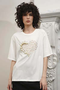 Vogue: CURATE PEARL UP TEE - WHITE