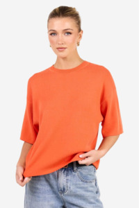 STORIES BE TOLD INTREPID BLOOD ORANGE RELAXED KNIT TEE