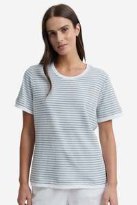 Vogue: YARRA TRAIL MARAIS TEE - MIST STRIPE
