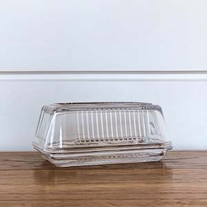 Citta: GLASS BUTTER DISH