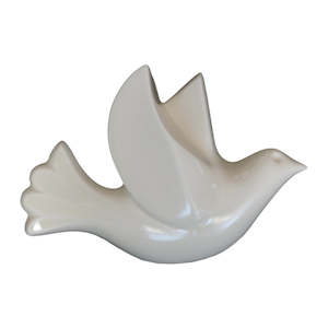 Flying Kererū, White