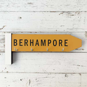 Coolest Capital: Give Me A Sign Berhampore Key Holder