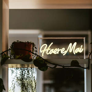 Neon Light - Haere Mai