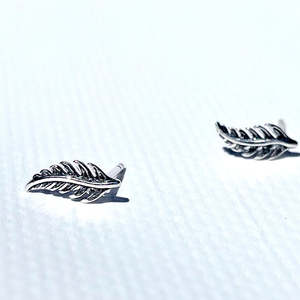 Kiwiana Studs, Silver Fern s/s