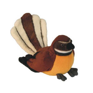 Aotearoa: Piwakawaka Fantail with Sound