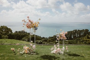 Products: White Floral Stands