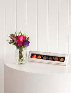 All: Mother's Day Sweet Petite