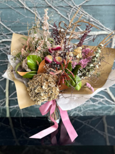 Bouquets: Dried Paddock To Posie
