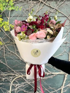 Valentines Day Flowers: Velvet Valentine Bouquet