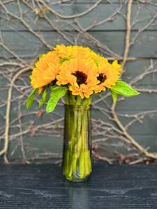 Valentines Day Flowers: Sunflower Bouquet