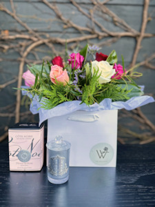 Mothers Day Gifts: Rose Patch Gift Bundle