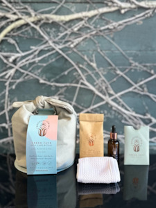 Specials: Wanderflower Fresh Face Set