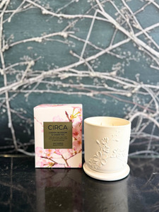 Gifts: Circa Cherry Blossom & Green Tea Ceramic Candle 300g
