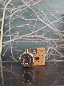 Gifts: Gentlemans Circular Hip Flask 135ml