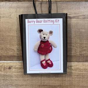 Cameron James Designs Patterns: Berry Bear Kit