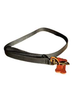 FLAT LEATHER DOG LEAD