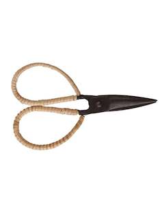 Hardware: MAKERS SCISSORS